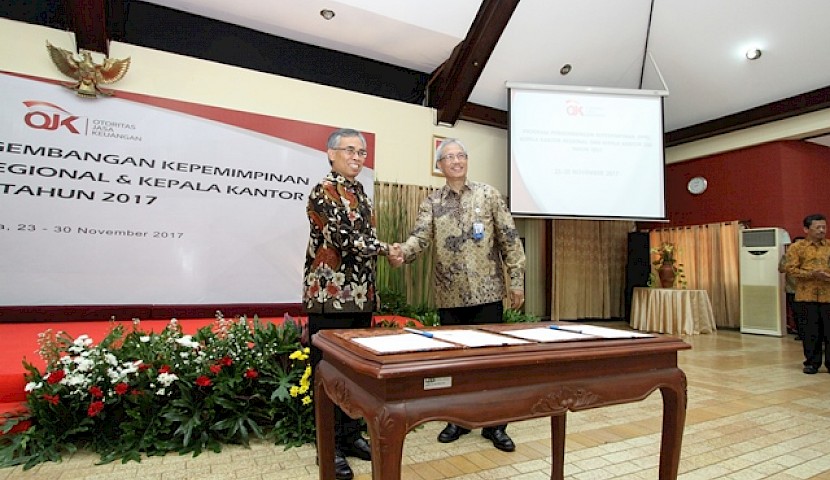 Penandatanganan MoU antara LPPI dengan OJK