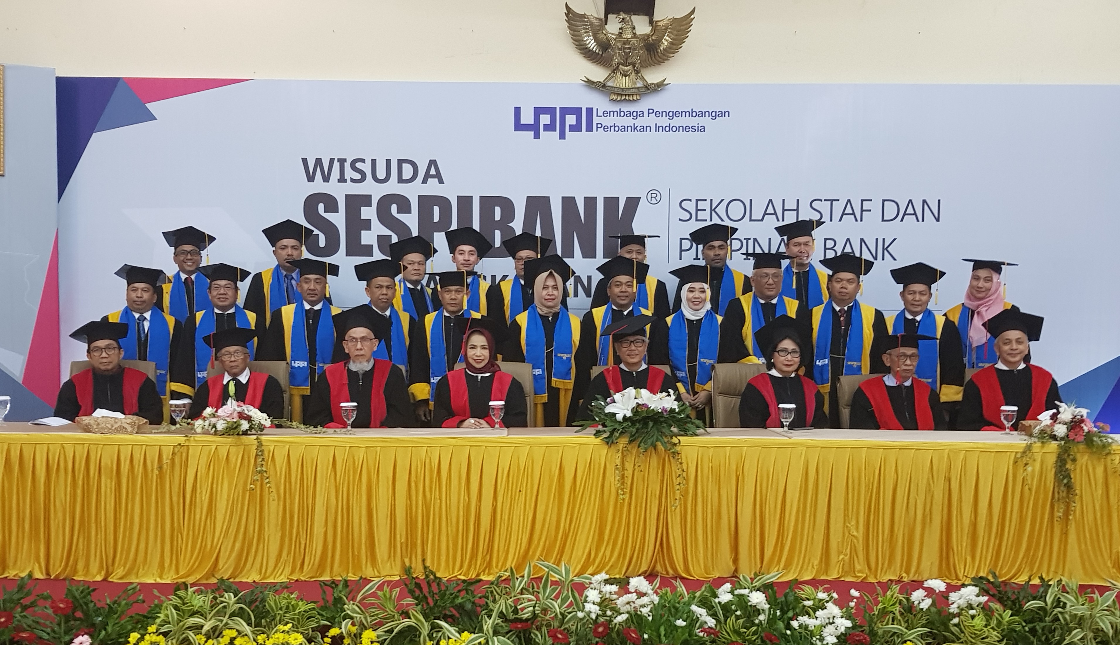 Wisuda Sespibank Angkatan 70